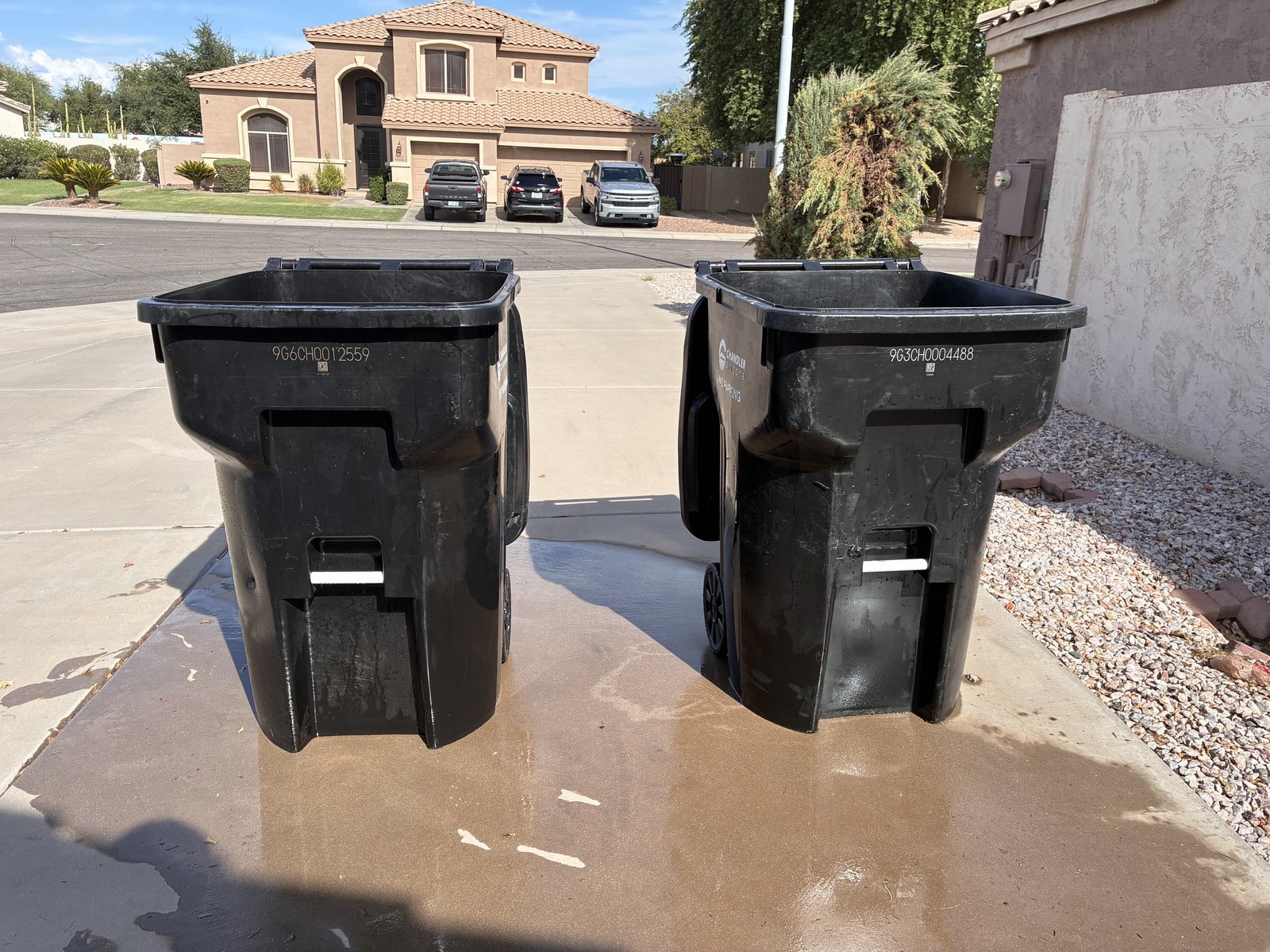 Trash Cans powerwashing service